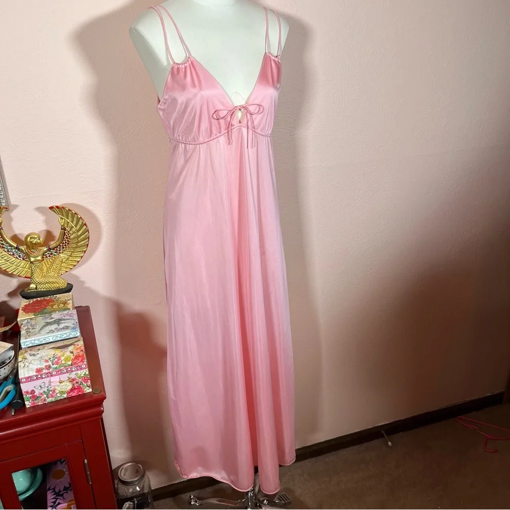 Vintage 1970 Mod Minimalist Pink Satin Feminine Long Slip Dress nightgown - Picture 10 of 16